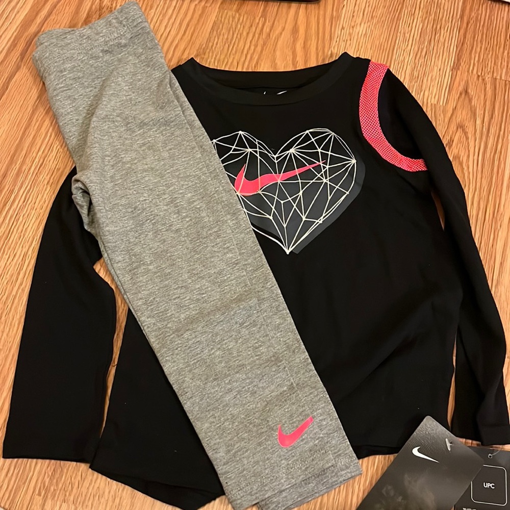 Nike matching suit
